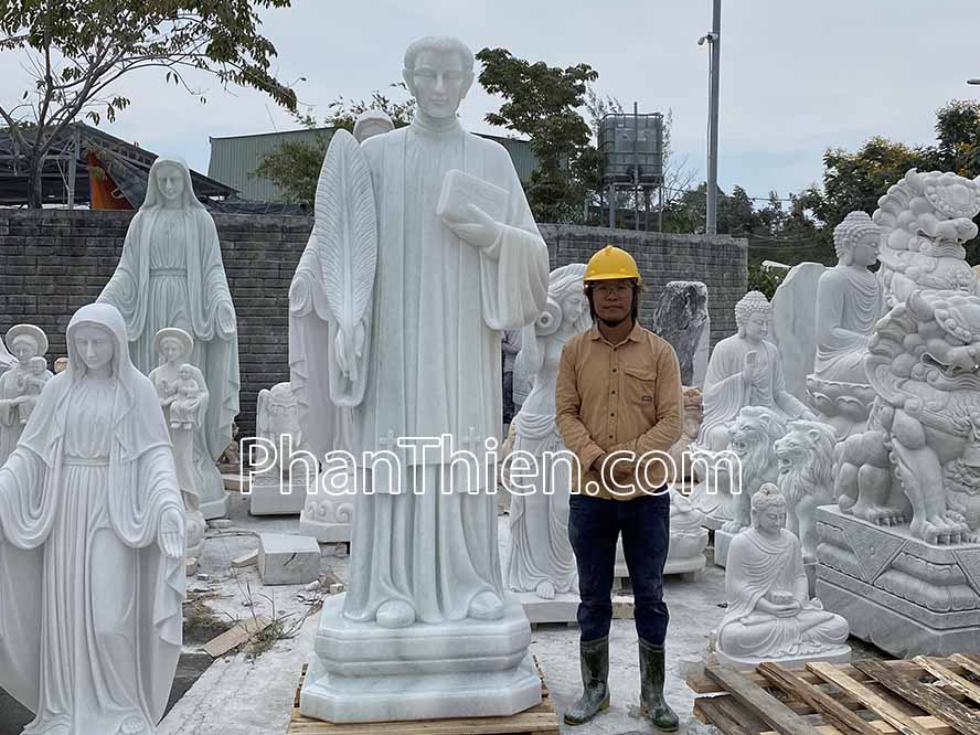 Tượng Thánh Công Giáo bằng đá - THC-15