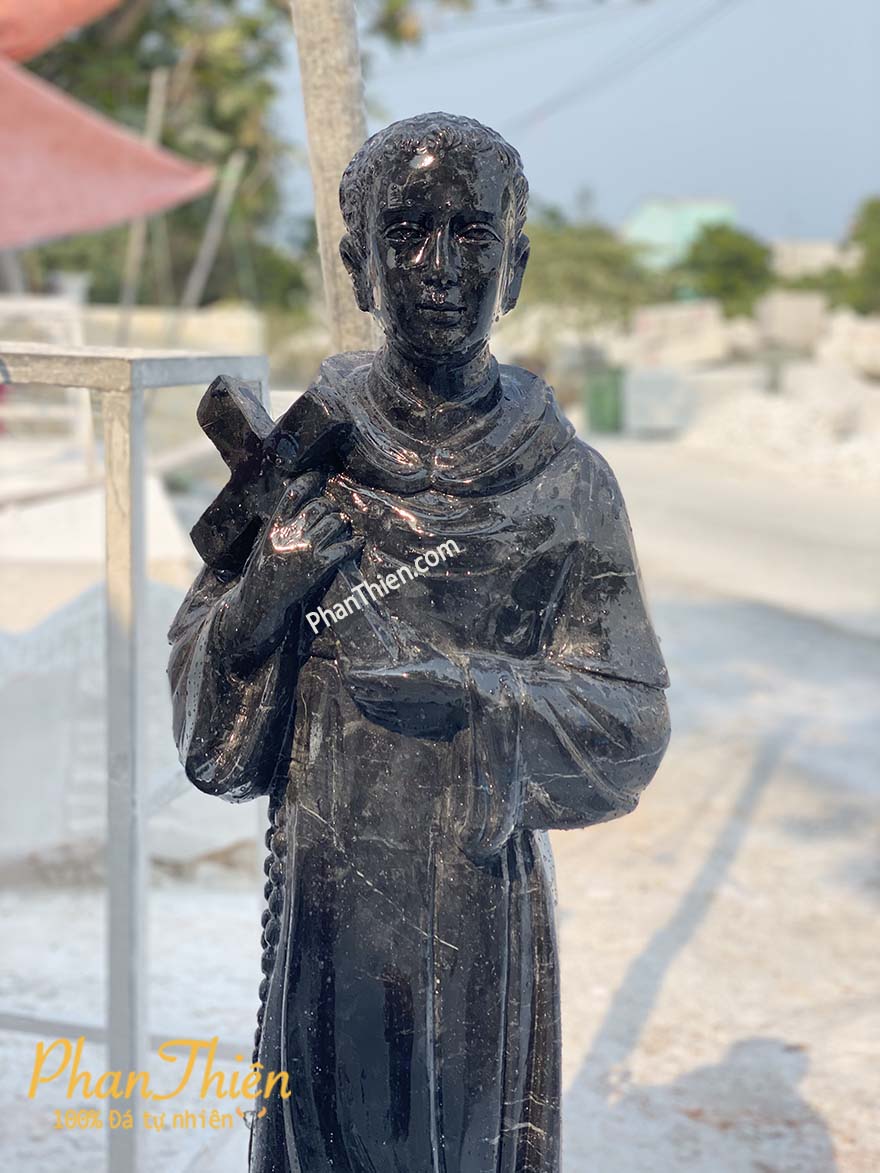 Tượng Thánh Martino Đá Đen (Martino-01)