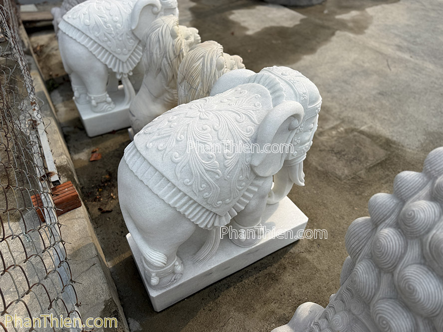 Tượng Voi đá tự nhiên 90cm - VOI-102