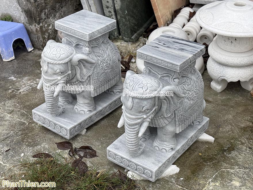 Tượng Voi bằng đá xám tự nhiên (VOI-81)