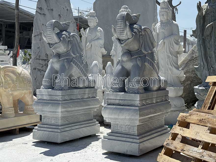 Tượng Voi quỳ bằng đá xám tự nhiên (VOI-84)
