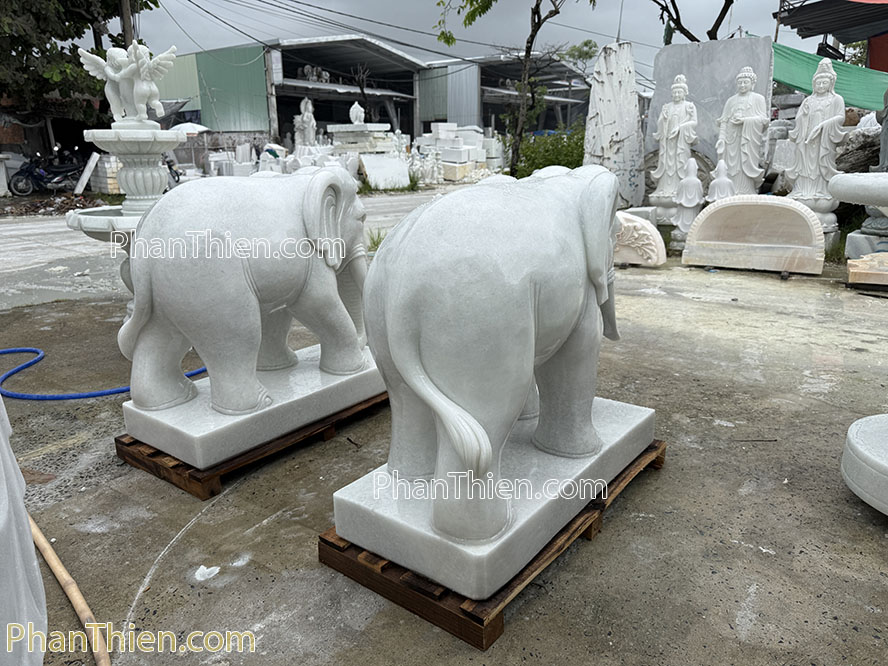 Tượng Voi bằng đá tự nhiên - VOI-92