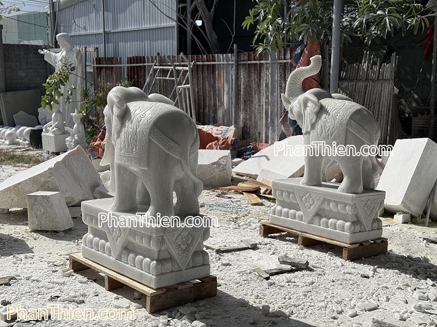 Tượng Voi Đá Phong thuỷ bằng đá tự nhiên - VOI-94
