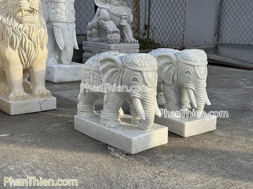 Tượng Voi Phong thuỷ bằng đá tự nhiên - VOI-96