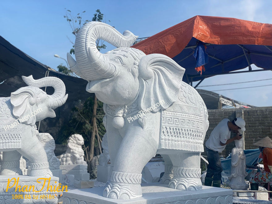 Tượng Voi Đá Cẩm Thạch Trắng Xanh (VOI-55)