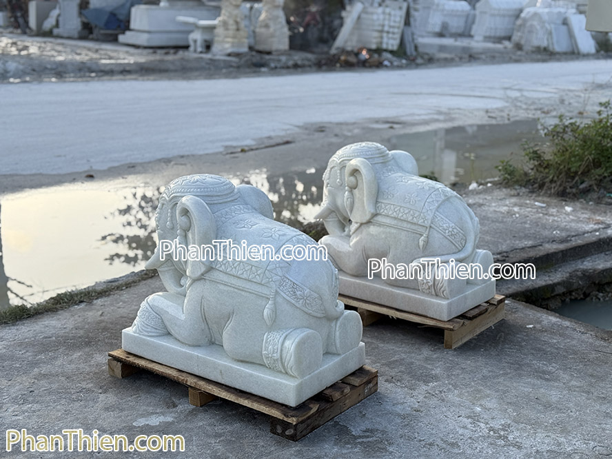 Tượng Voi bằng đá kiểu năm - VOI-95