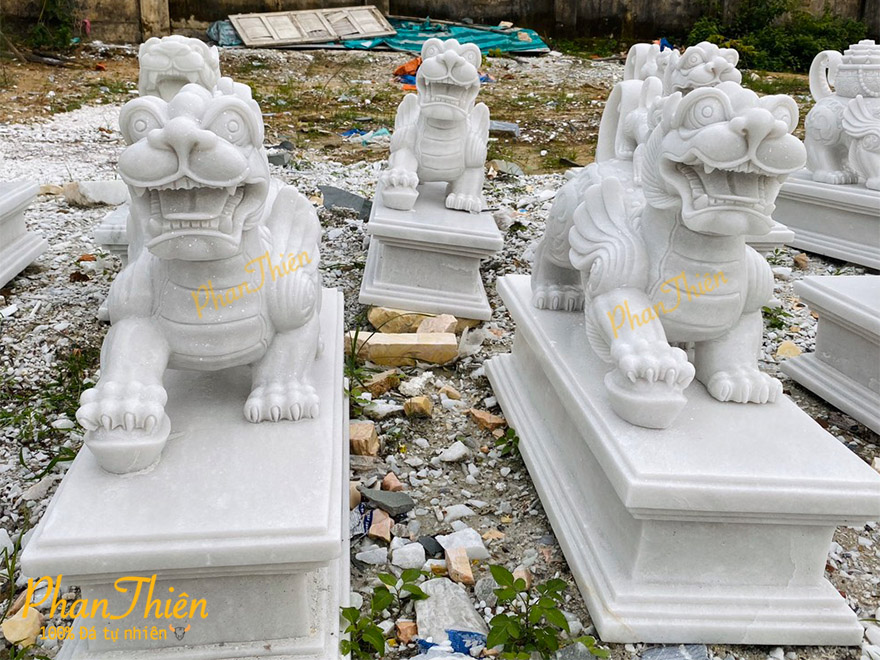 Tỳ Hưu Cõng Lục Bảo bằng Đá Tự Nhiên (TH-09)