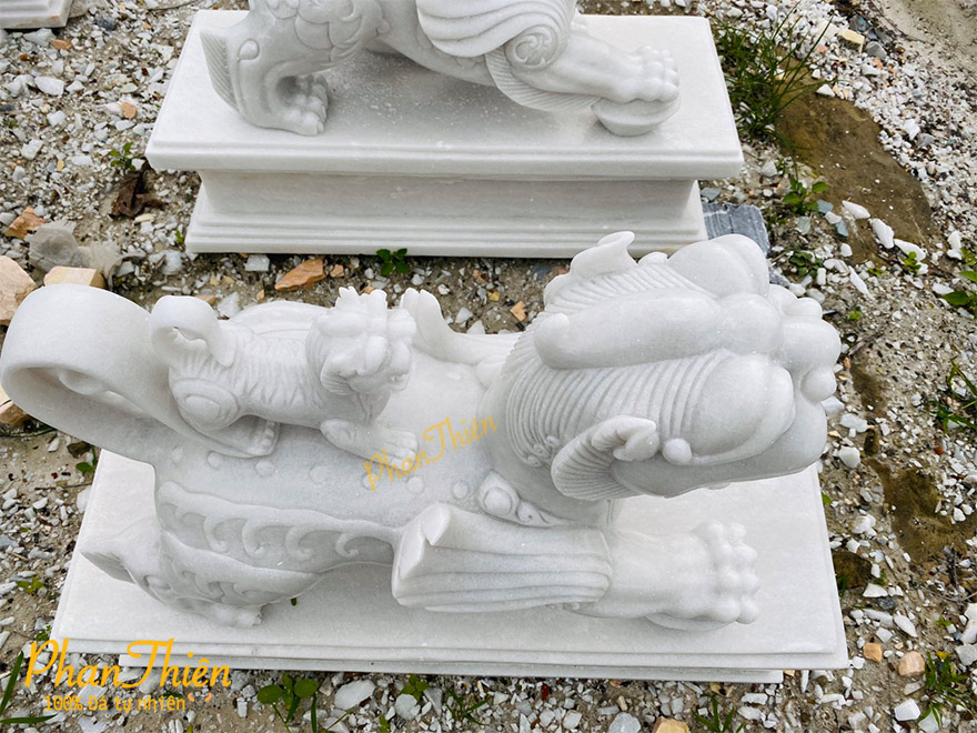 Tỳ Hưu Cõng Lục Bảo bằng Đá Tự Nhiên (TH-09)