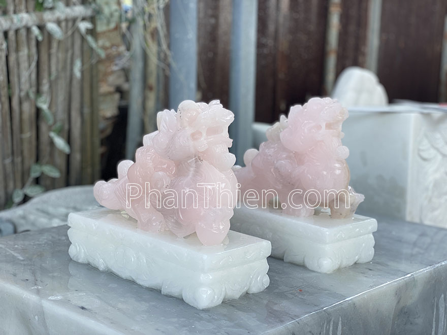 Tỳ Hưu bằng đá ngọc hồng onyx (TH-53)