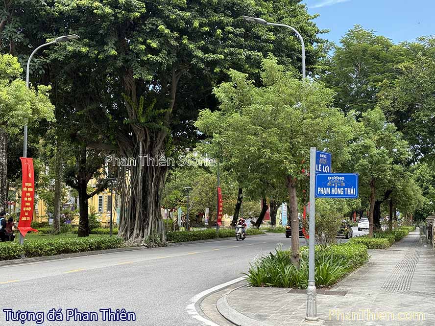 đường lê lợi huế