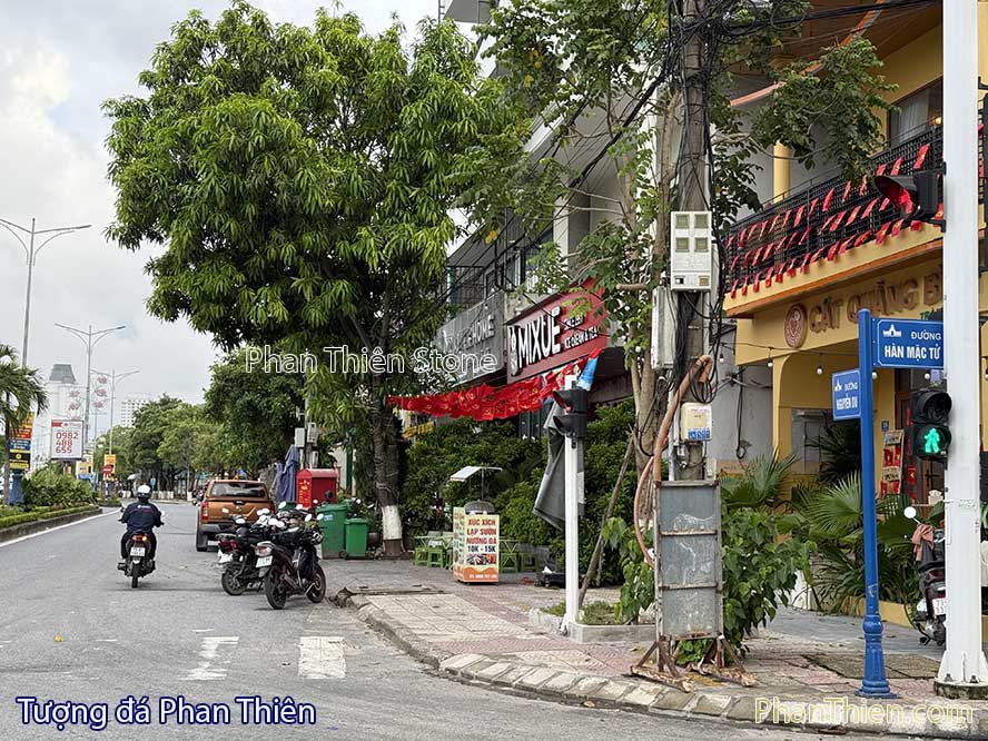 đường nguyễn du đồng hới quảng bình quảng trị