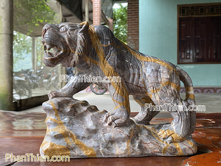 tượng hổ phong thuỷ bằng đá