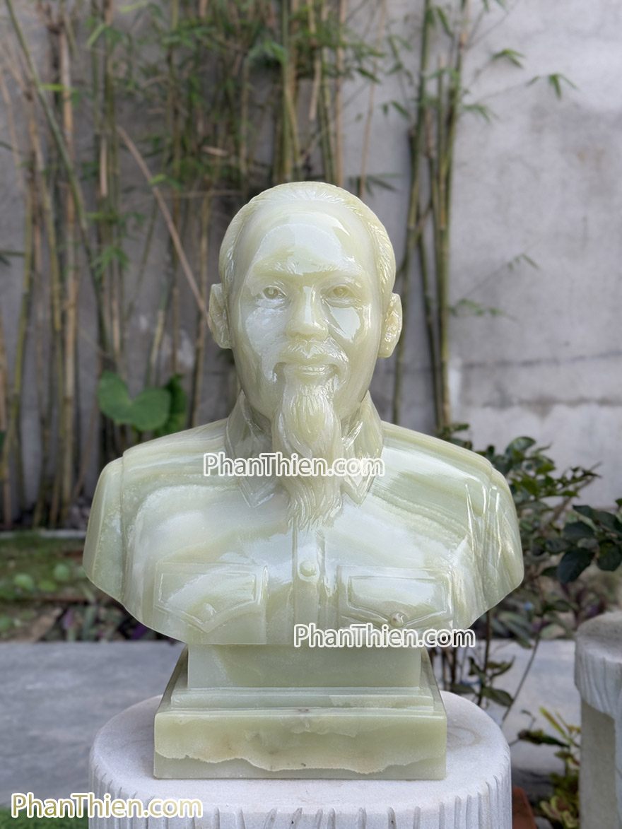tượng bác hồ bằng đá