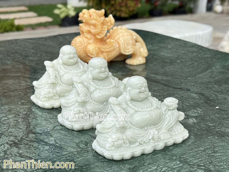 tượng phật di lặc bằng đá