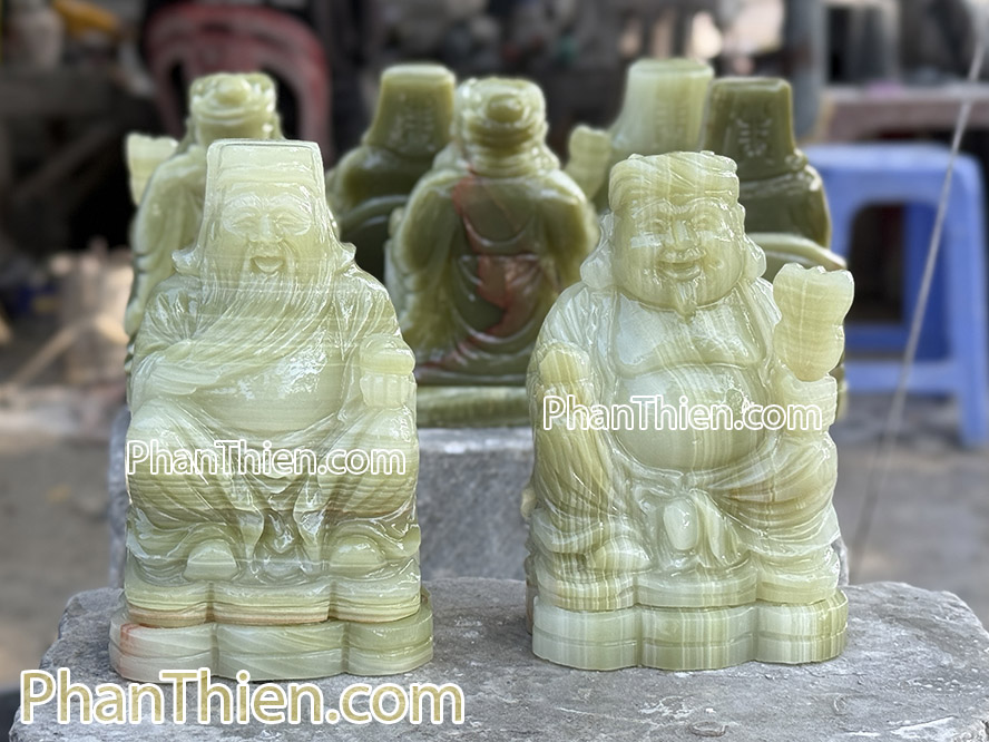 tượng thần tài thổ địa bằng đá