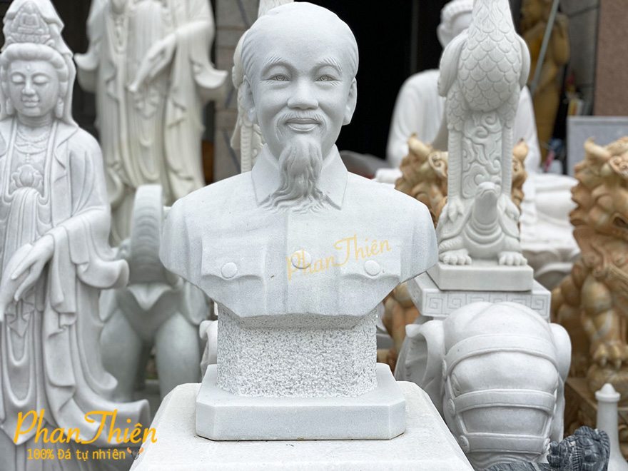 tượng chân dung bác hồ bằng đá