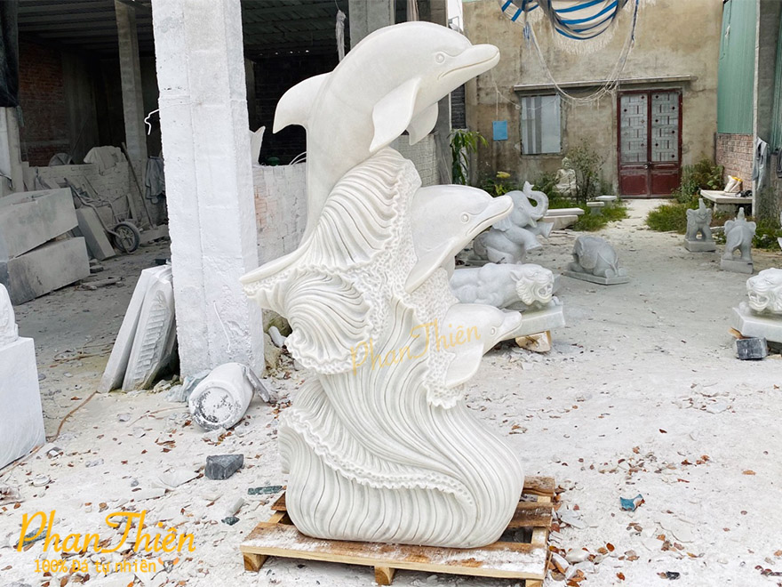 Tượng Cá Heo Phun Nước Đá Cẩm Thạch Trắng