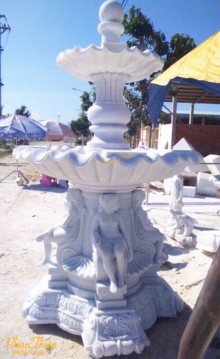 Đài Phun Nước Cô Gái Cổ Điển