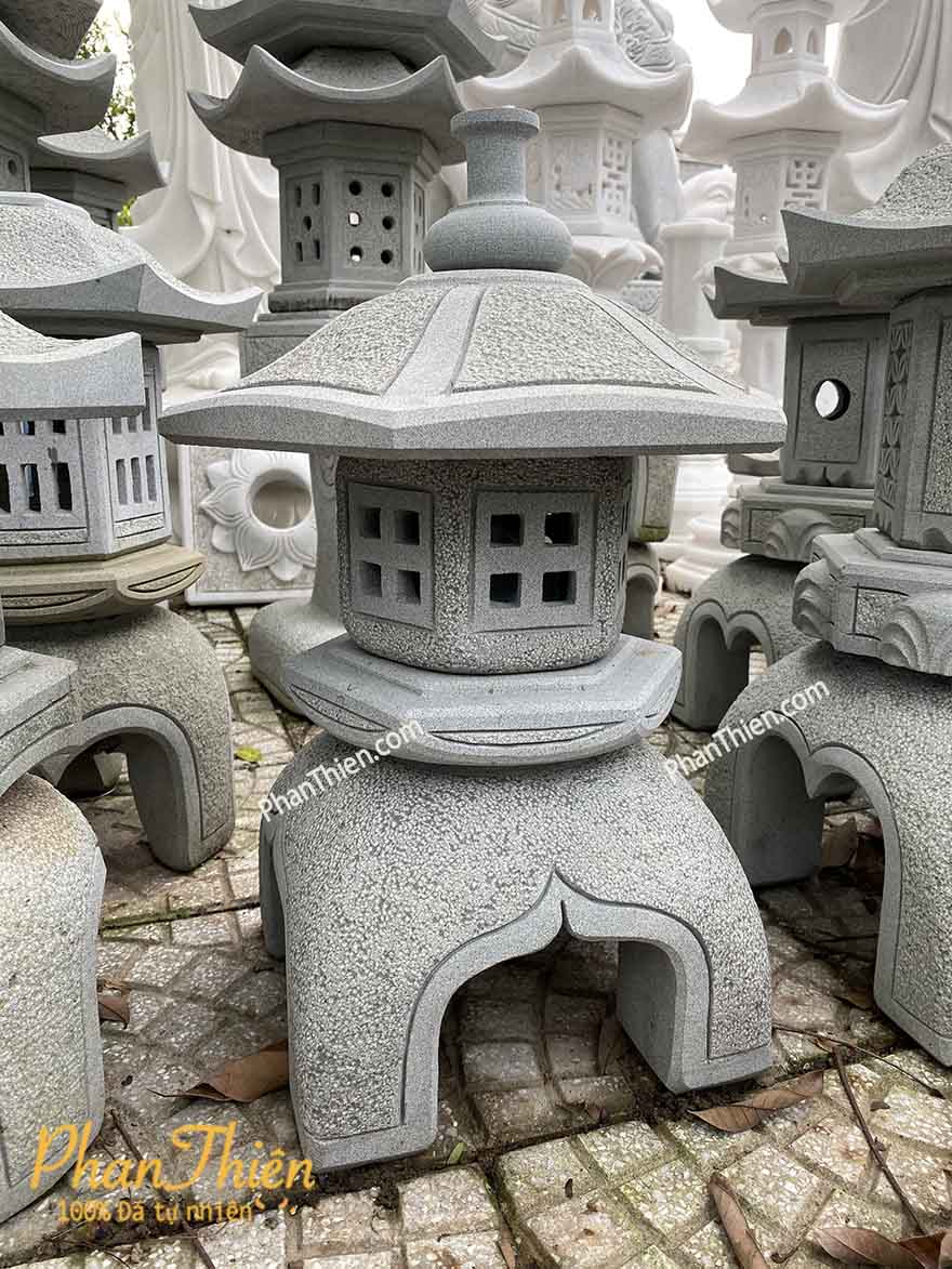 đèn đá sân vườn