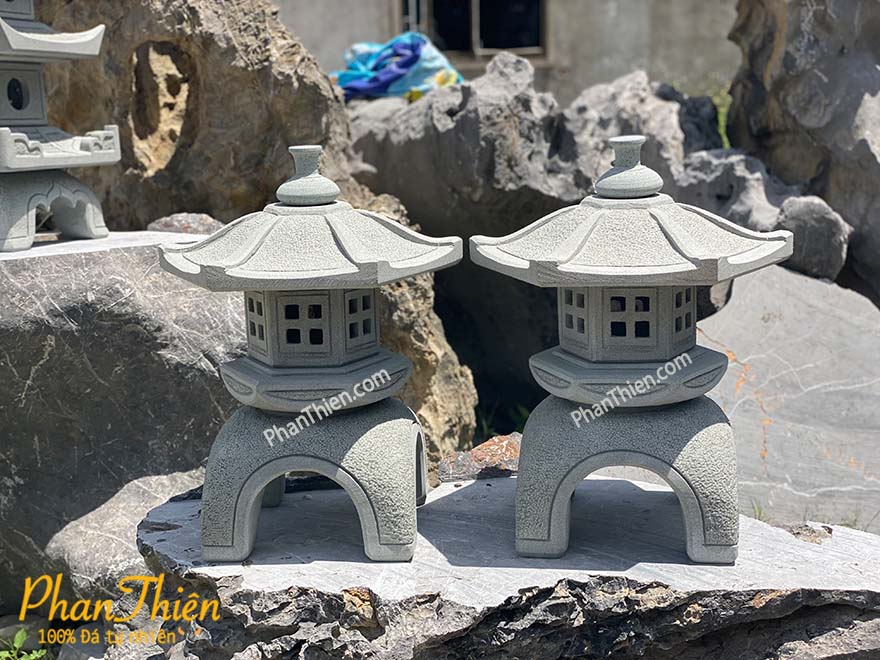 đèn đá sân vườn