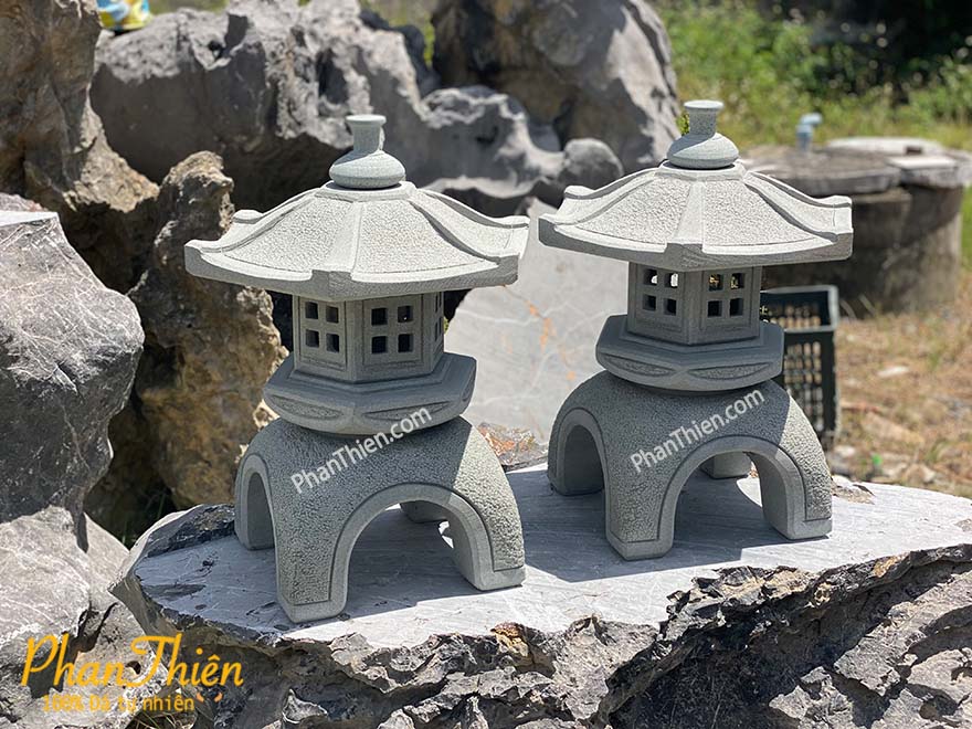 đèn đá sân vườn