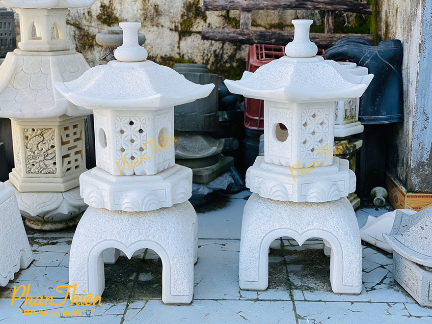Đèn Đá Sân Vườn Kiểu Nhật Bản (DEN-09)