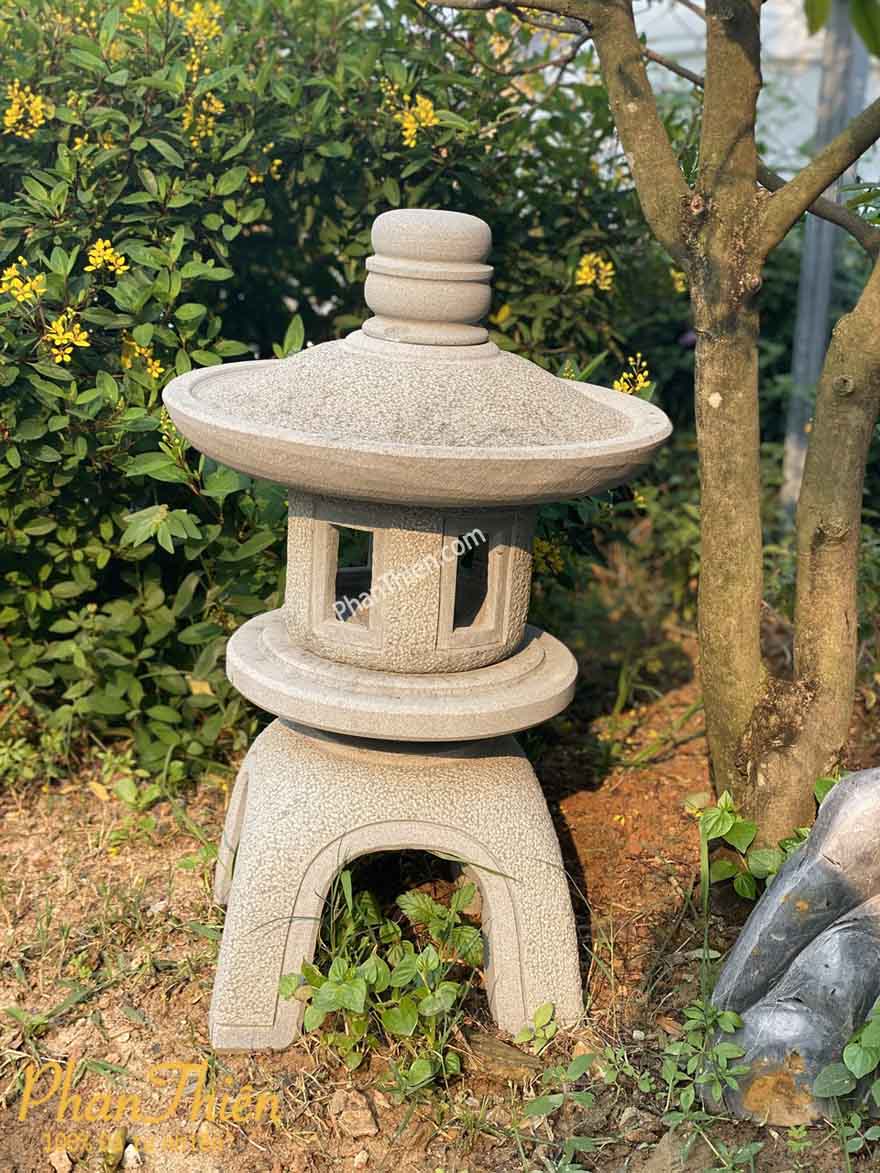 Đèn Đá Sân Vườn Sa Thạch