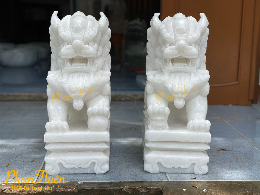 Cặp Kỳ Lân đá