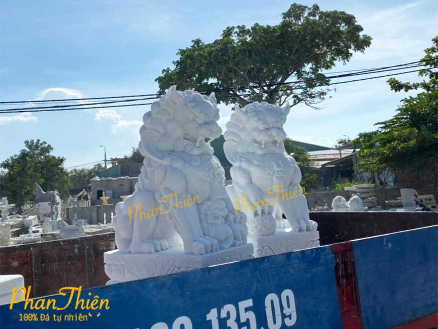 Hình ảnh điêu khắc tượng Kỳ Lân đá tại Phan Thiên