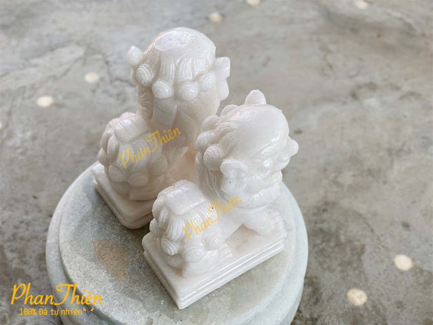 Kỳ Lân Quay Đầu Đá Cẩm Thạch Trắng (KL-05)