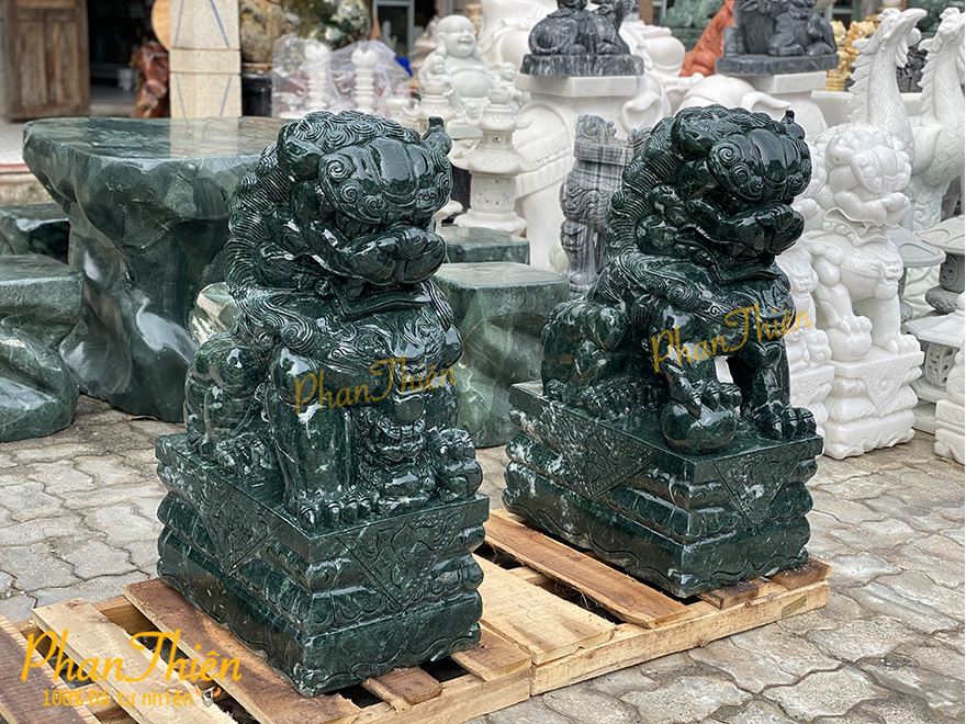 tượng kỳ lân đá