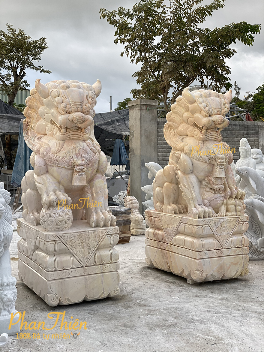 tượng kỳ lân đá