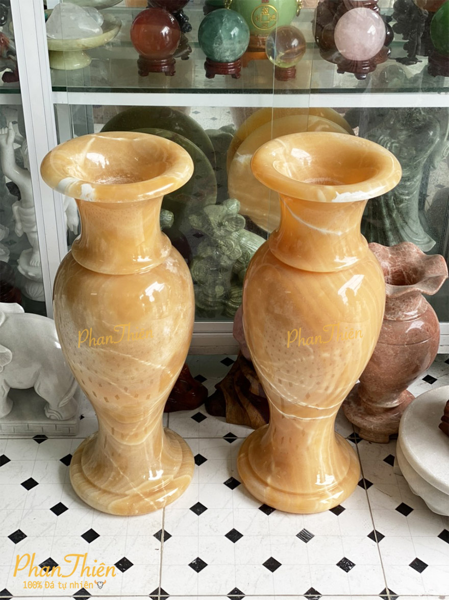 Cặp Lục Bình bằng đá