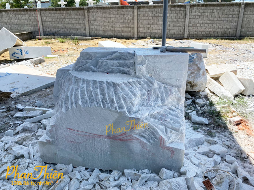 Điêu khắc và lắp đặt Long Quy hoá rồng