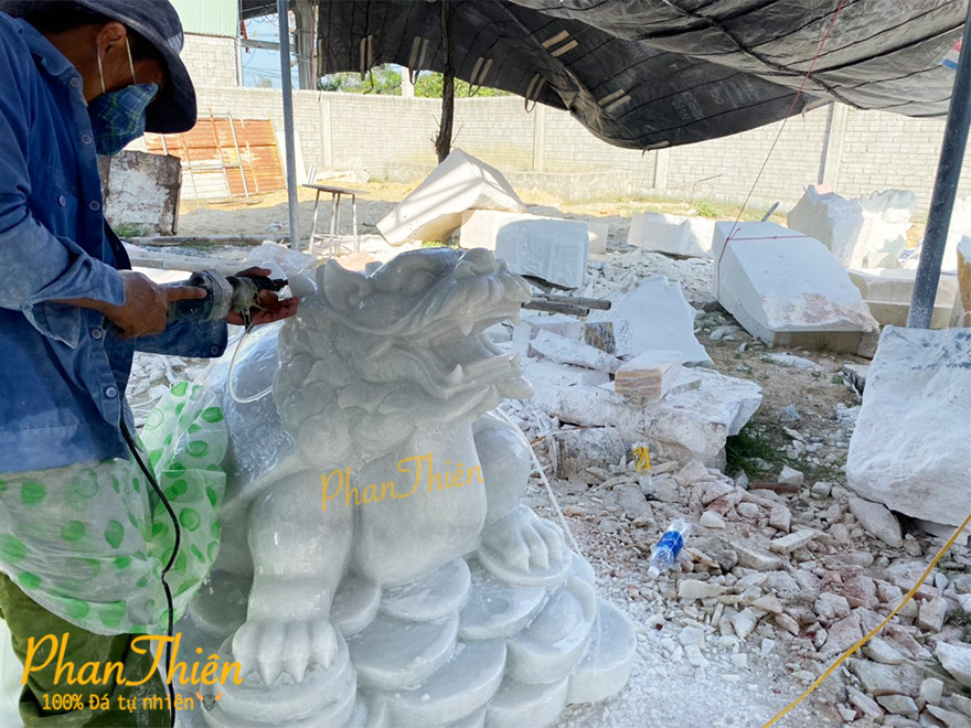 Điêu khắc và lắp đặt Long Quy hoá rồng