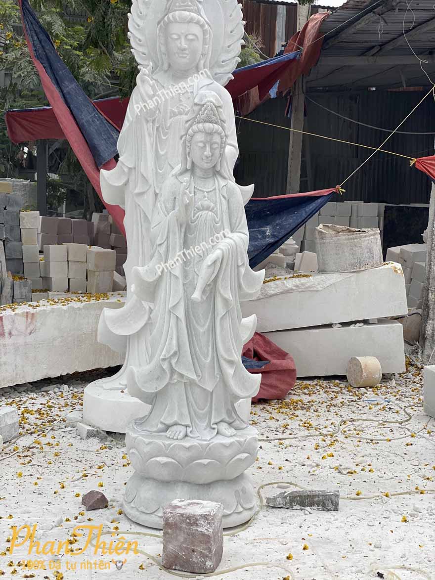 Điêu khắc và bàn giao tượng Quan Âm 2m cho khách hàng tại Thái Nguyên