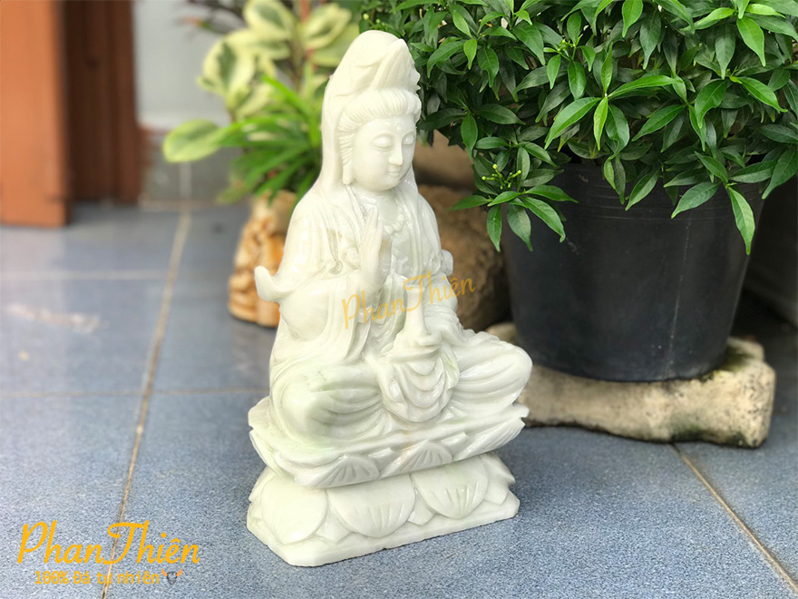 Tượng Phật Bà Quan Âm