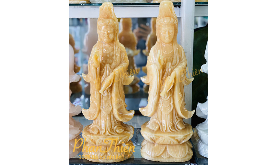 Tượng Phật Quan Âm Đá Ngọc Hoàng Long (QA-17)