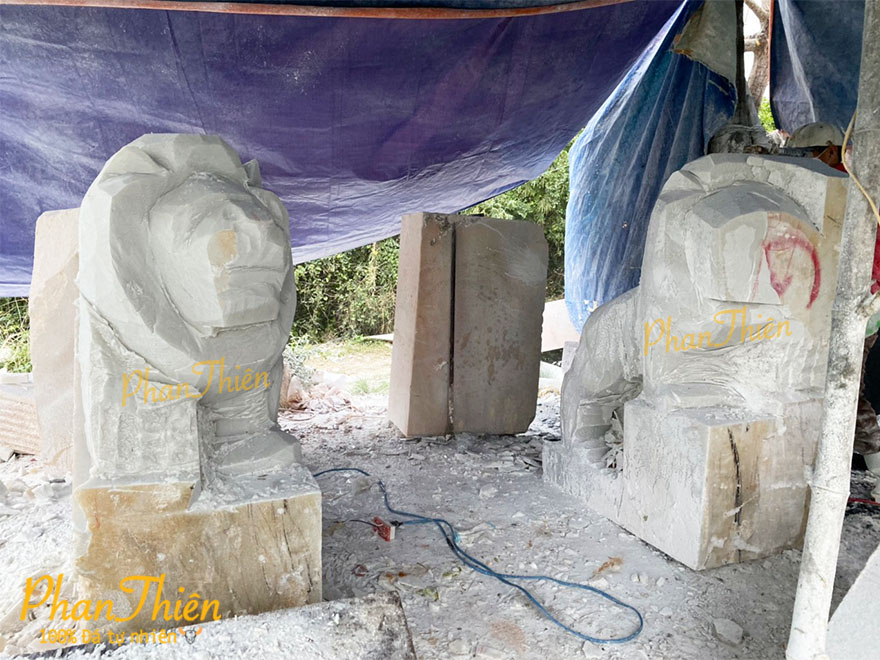 Tượng Sư Tử bằng Đá