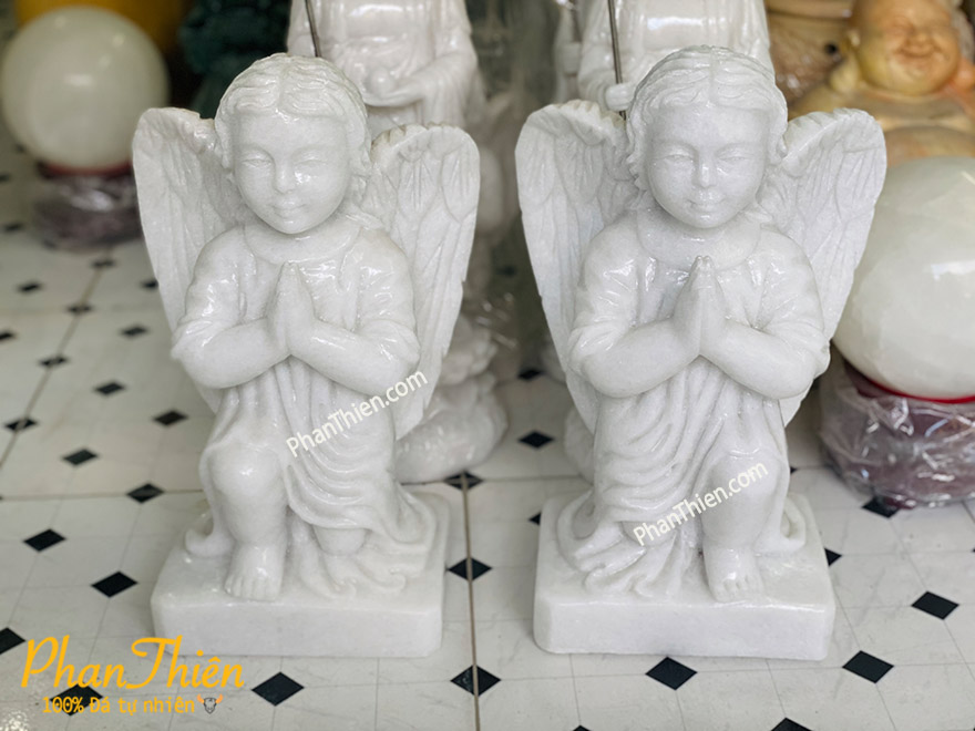 tượng thiên thần bằng đá