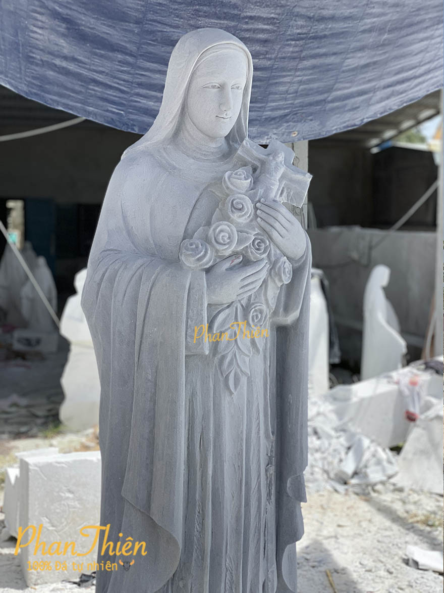 Tượng Bà Thánh Teresa (Tê Rê Sa)