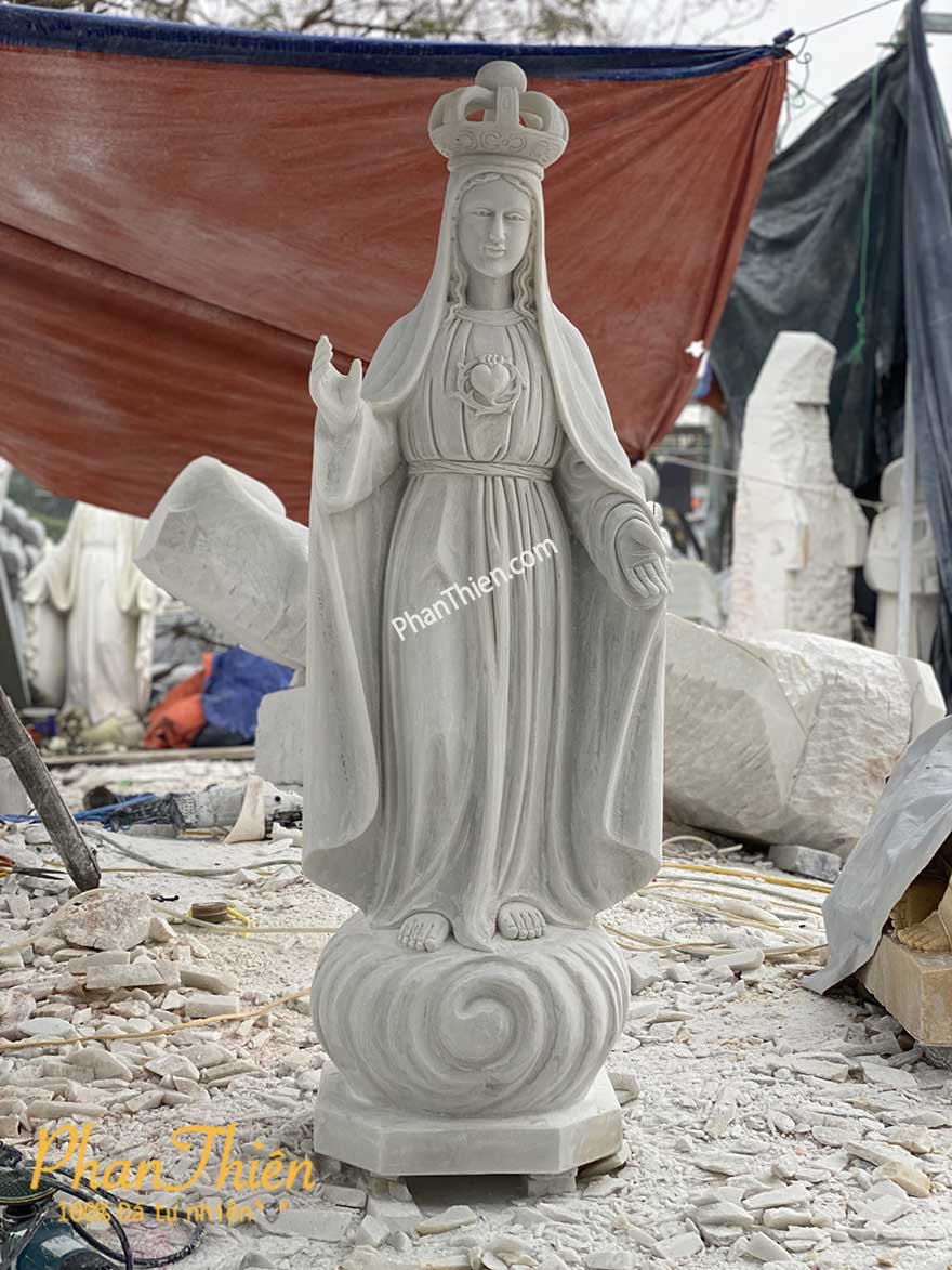 tượng đức mẹ fatima với vương miện bằng đá