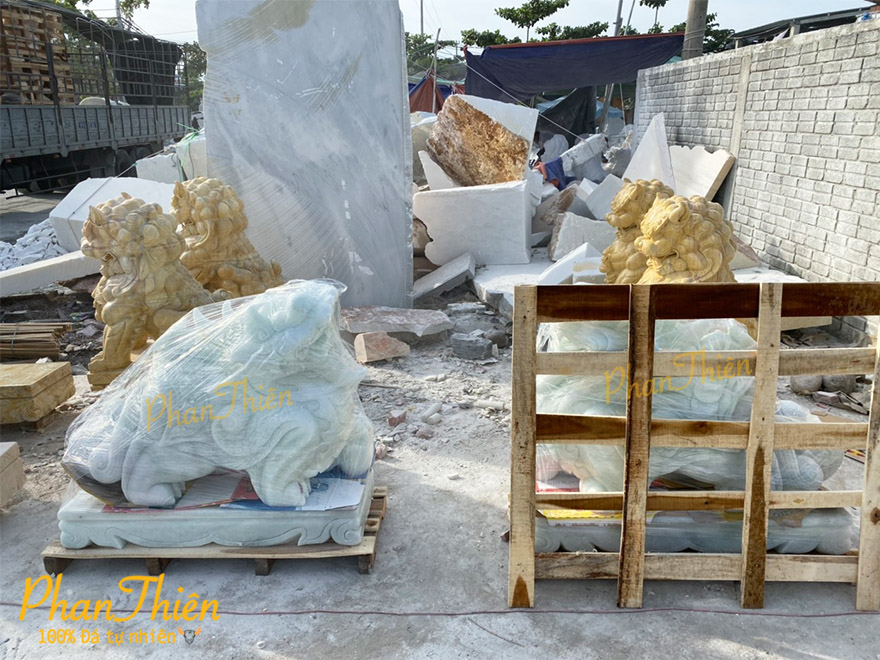 Điêu khắc và lắp đặt Tỳ Hưu
