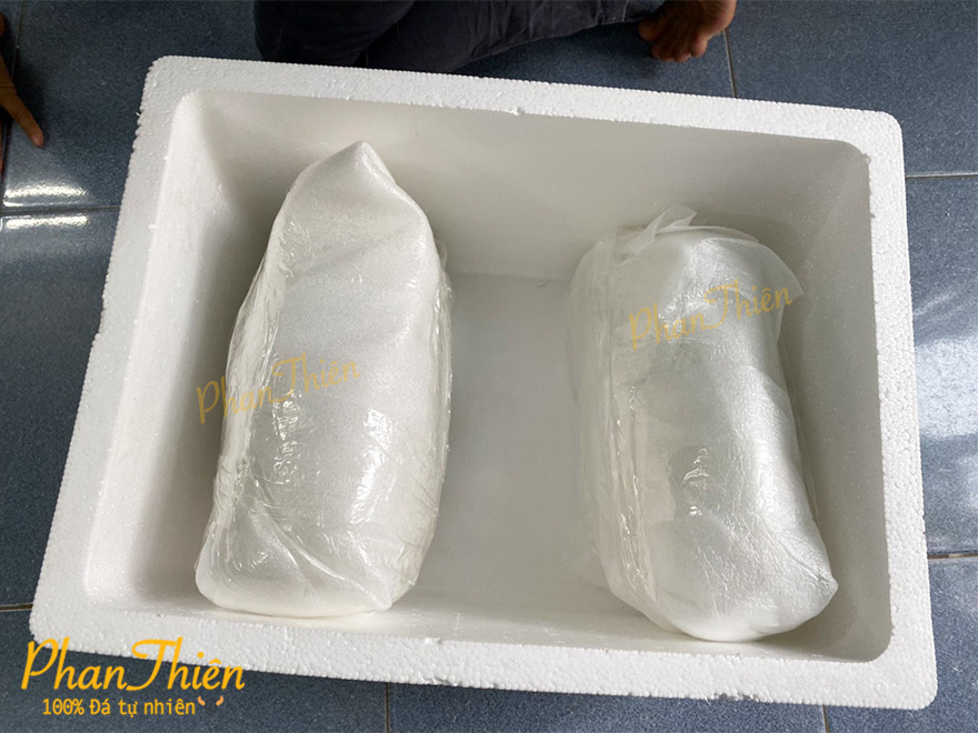 Điêu Khắc và Bàn Giao Cặp Voi cho Khách Hàng tại Sài Gòn - Covid19