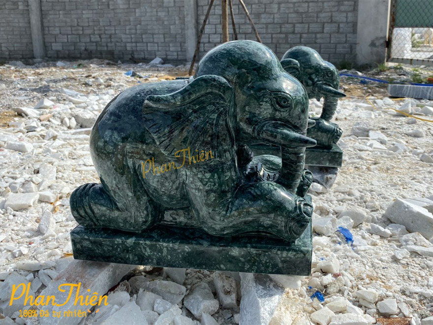 Điêu khắc cặp Voi Quỳ đá Ấn Độ